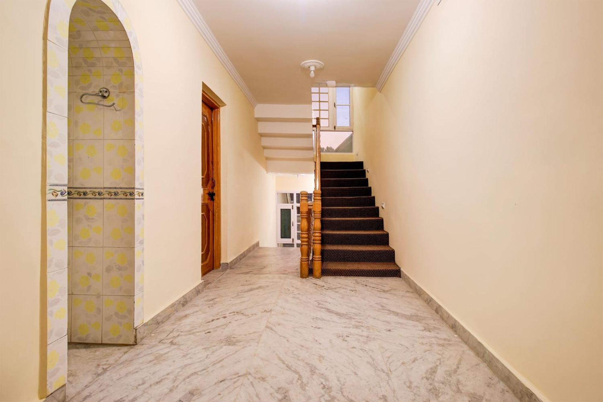Super Hotel O Arcadian Idyll Srīnagar エクステリア 写真